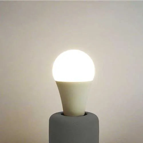 E27 LED Lamp 7W A60 3000K