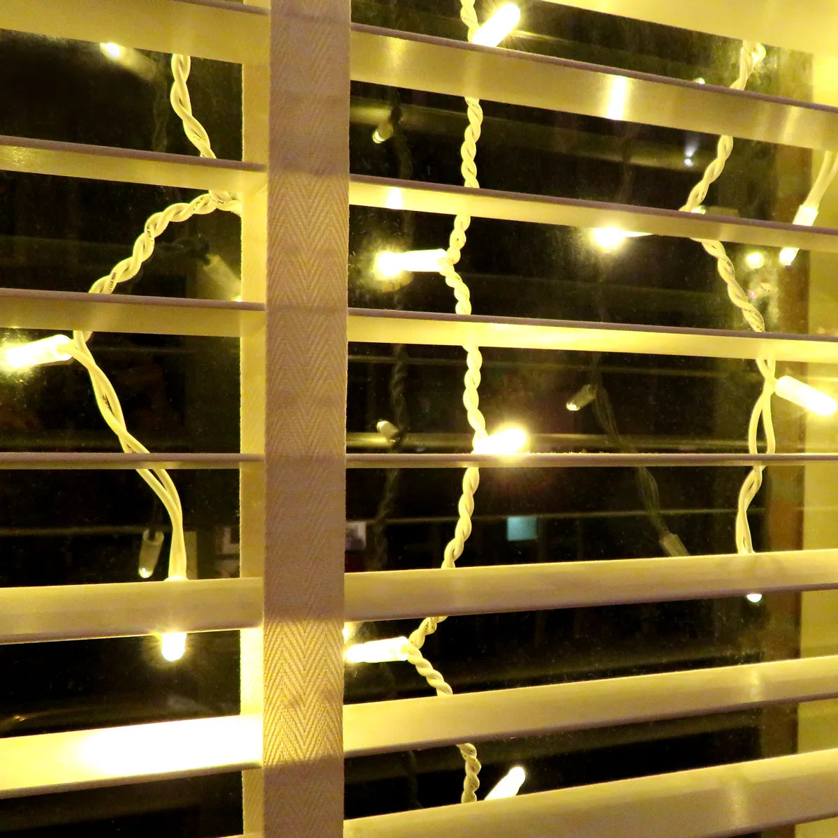 LED Christmas lights Icicle light string 3 metres extendable 40cm/60cm/80cm 8.6W