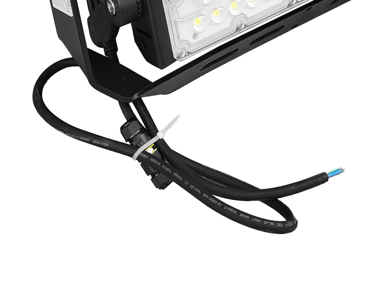 LED Sportfeldbeleuchtung 250W Kippbar 170lm/W mit Philips-Treiber