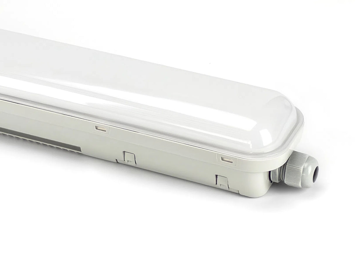 LED Tri-proof IP65 résistante à l'eau 150cm NewGen Osram 50W